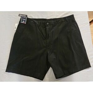 Men's Roundtree Yorke Casual Classic Black Flat Front Shorts Stretch 44 NWT L408